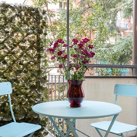 Giardini Margherita Monolocale Con Balcone Болонья Экстерьер фото